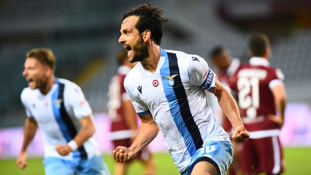Pertandingan Torino vs Lazio di Stadion Olimpico Grande Torino, Turin, Italia, Selasa (30/6). Foto: Massimo Pinca/REUTERS