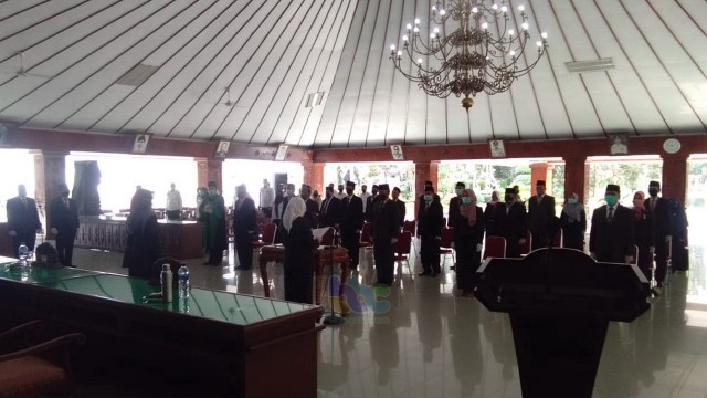 Bupati Bojonegoro, Dr Hj Anna Muawanah, saat melantik 24 pejabat di lingkungan Pemerintah Kabupaten Bojonegoro. Rabu (01/07/2020)