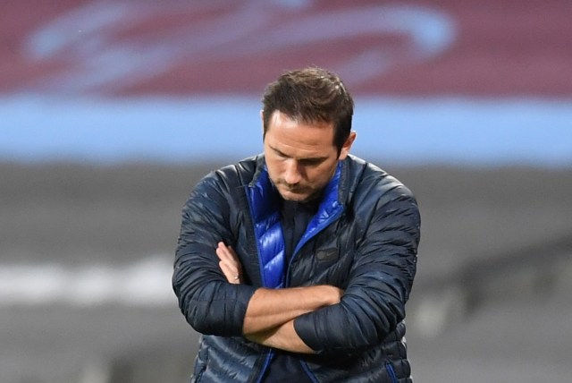 Frank Lampard harus putuskan siapa pemain yang akan diboyong Chelsea selanjutnya. Foto: Michael Regan/Pool via REUTERS