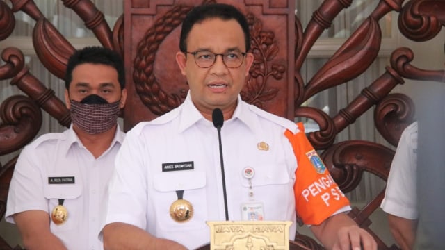 Gubernur DKI Jakarta Anies Baswedan memberikan keterangan pers di Balai Kota, Jakarta. Foto: Pemprov DKI Jakarta