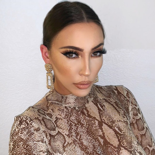 Jennifer Ward, Perempuan AS yang Mirip Kim Kardashian Foto: Instagram @jennifer.janelle