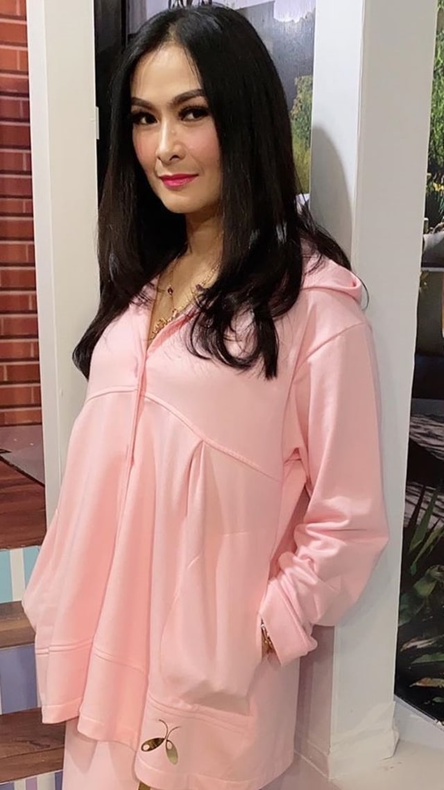 Penyanyi iis Dahlia Foto: Instagram/@isdadahlia