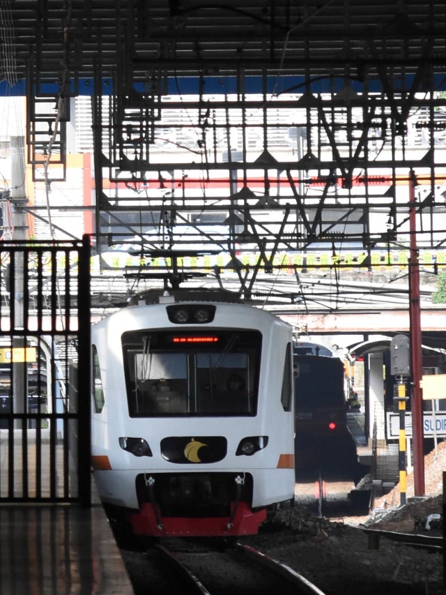 KA Bandara Soetta di Stasiun BNI City, Jakarta. Foto: Indrianto Eko Suwarso/ANTARA FOTO
