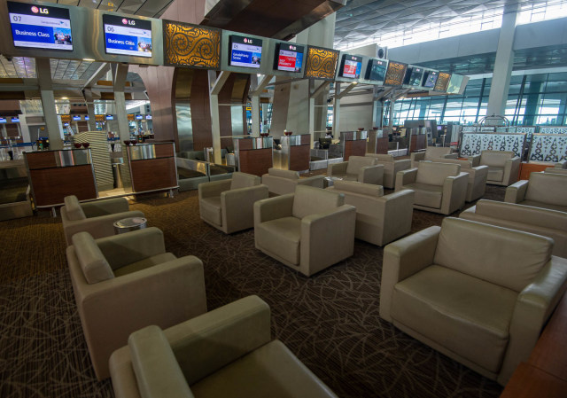 Suasana Terminal 3 Bandara Internasional Soekarno-Hatta terpantau sepi penumpang di Tangerang, Banten, Kamis (9/7/2020). Foto: ADITYA PRADANA PUTRA/ANTARA FOTO