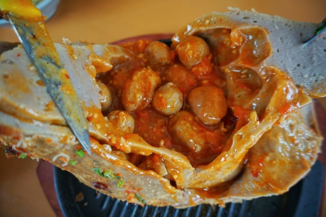 Bakso Big Lava, salah satu menu favorite di Bamieta, Sabtu (11/7) | Foto : Syahwa Roza Hariqo/Lampung Geh