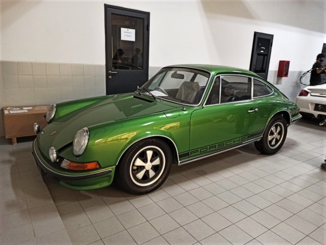 Perawatan Porsche Klasik Foto: Muhammad Ikbal/kumparan