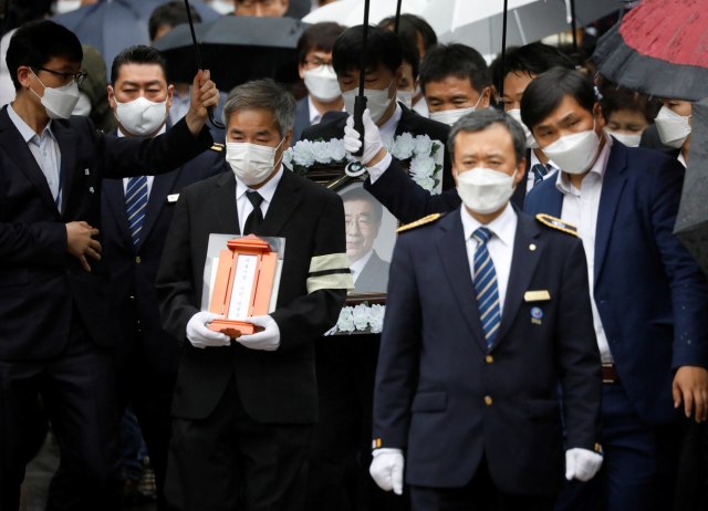 Pemakaman Wali Kota Seoul Park Won-soon. Foto: Kim Hong-Ji/Reuters