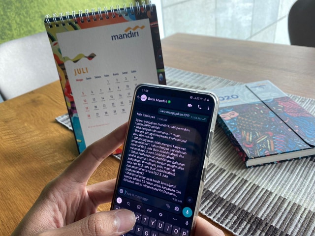 com-Nasabah dapat menyimpan kontak resmi Bank Mandiri di WhatsApp pada nomor 0811-84-14000. Foto: dok. Bank Mandiri