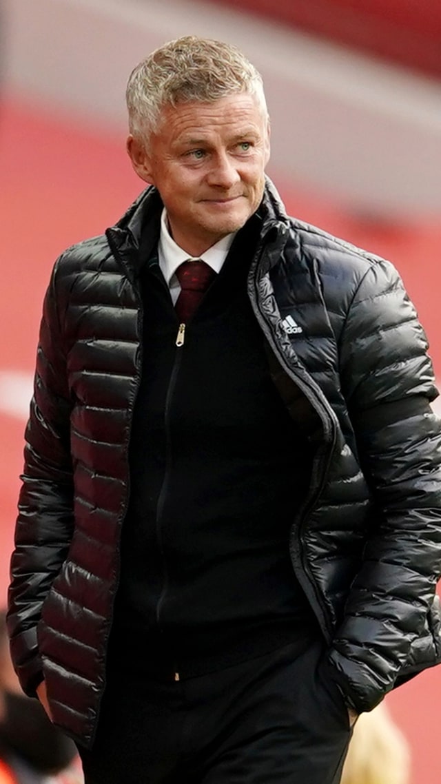 Manajer Manchester United Ole Gunnar Solskjaer, saat pertandingan Liga Premier Manchester United vs Southampton, Senin (13/7). Foto: Pool via REUTERS/Clive Brunskill 
