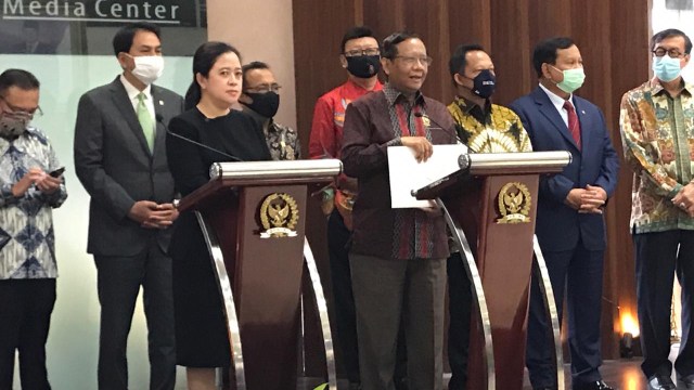 Jajaran menteri serahkan Draft RUU BPIP ke DPR. Foto: Istimewa