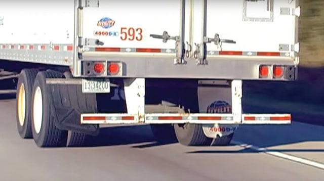 Ilustrasi Perisai Kolong Truk. Foto: dok. Freightwaves