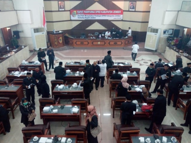 DPRD Jember Makzulkan Bupati Faida karena Langgar Sumpah Janji Jabatan
