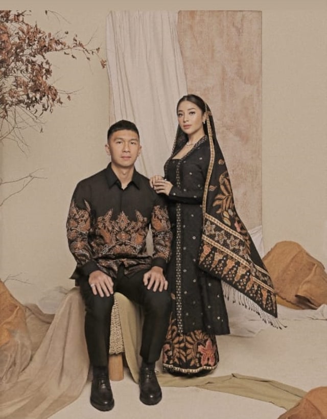 Nikita Willy dan calon suami. Foto: Instagram/@indpriw