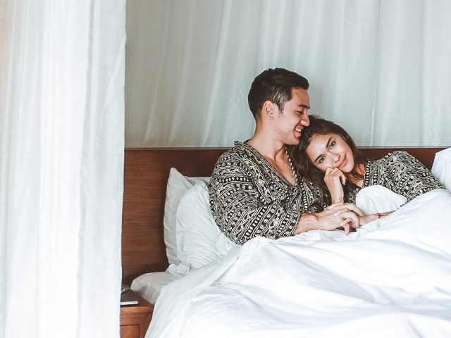 Nana Mirdad dan Andrew White. Foto: Instagram/nanamirdad_