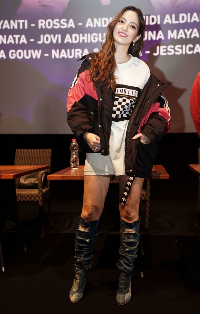 Artis Nia Ramadhani saat hadi di konferensi pers Konser Donasi Virtual Kreasi di Epicentrum, Jakarta. Foto: Dok. Ronny