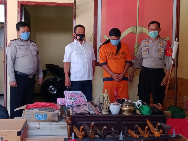 Pelaku. Foto: Rizal Adhi.