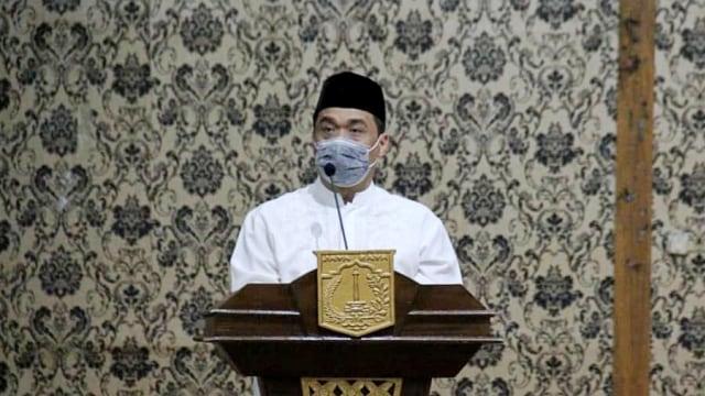 Wakil Gubernur DKI Jakarta Riza Patria di Sosialisasi pembebasan lahan Sodetan Kali Ciliwung, Jakarta Timur. Foto: Instagram/@bangariza