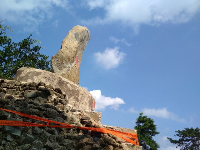 Bakal makam sesepuh masyarakat Adat Karuhun Sunda Wiwitan di area Curug Goong, Kecamatan Cigugur, Kabupaten Kuningan, Jabar. (Dok. Ciremaitoday)