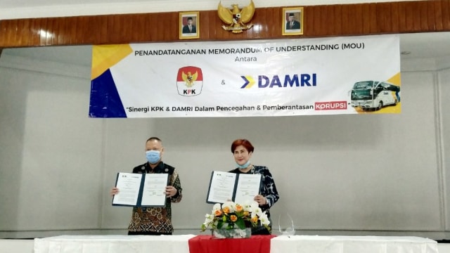 KPK jalin kerja sama dengan Damri. Foto: Humas KPK