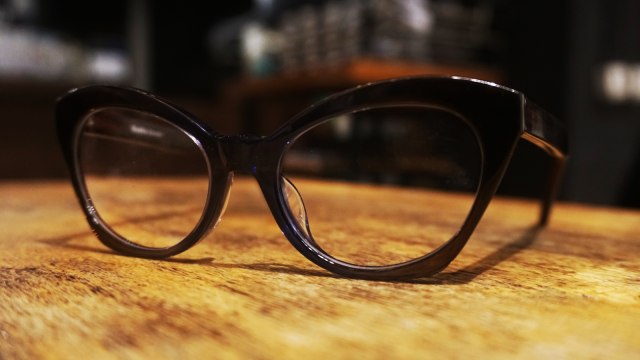 Ilustrasi kacamata. Foto: Iqbal Firdaus/kumparan