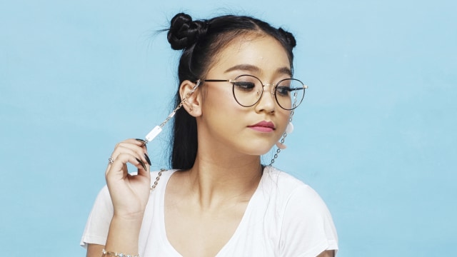 Ilustrasi kacamata. Foto: Iqbal Firdaus/kumparan