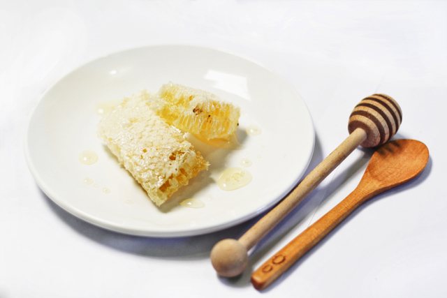 Ilustrasi royal jelly. Foto: Iqbal Firdaus/kumparan