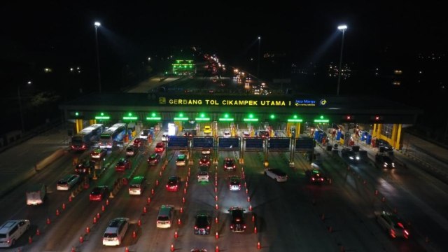 Contraflow di Cikampek. Foto: Jasa Marga