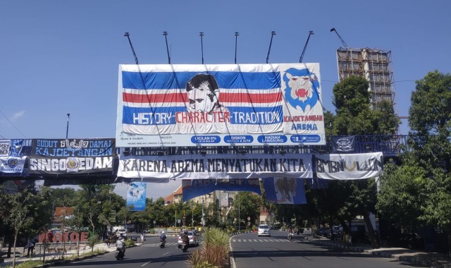 Baliho Arema FC. Foto: Ulul Azmi.