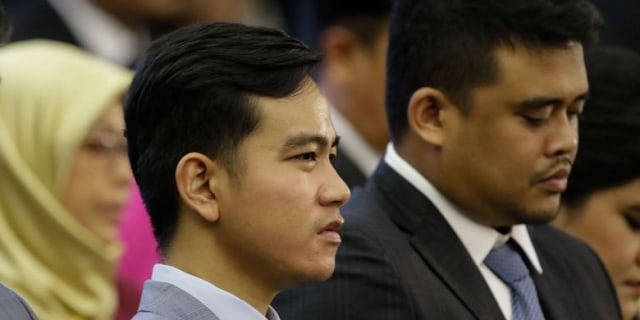 Dari klan Jokowi, Gibran dan Bobby maju menjadi calon walikota di Kota Solo dan Medan. Sumber: kompas.com