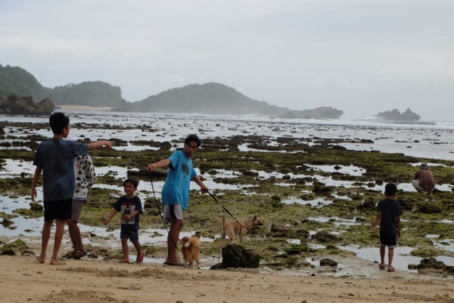 Pantai Selok Banyu Meneng. Foto: Rizal Adhi.