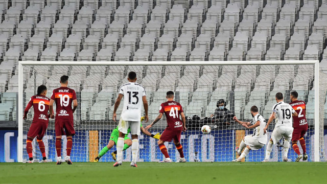 Laga Juventus v AS Roma di Stadion Allianz, Turin, Italia. Foto: MASSIMO PINCA/REUTERS