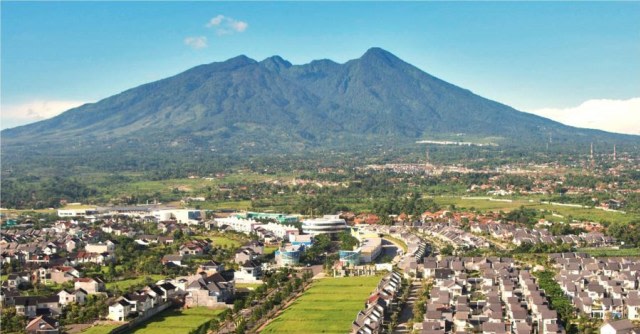 Lanskap Gunung Salak, Jawa Barat Foto: Flickr / prina widia