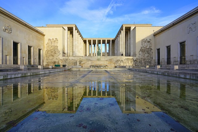 Museum Palais de Tokyo, Prancis.