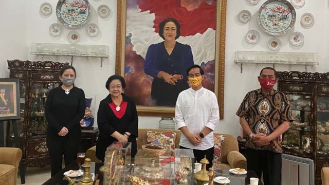 Calon Wali Kota Solo, Gibran, temui Ketua Umum PDIP Megawati Soekarno Putri di Kediaman Megawati, Jalan Teuku Umar Jakarta Pusat, Rabu (5/8/2020). Foto: Dok. PDIP