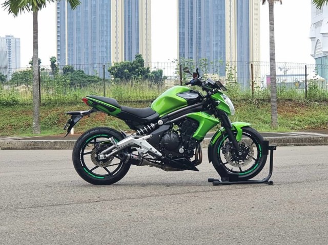 Kawasaki Ninja ER-6N. Foto: RnJ Motosport