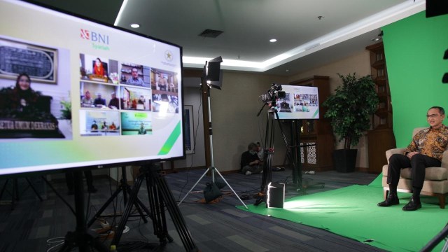 Direktur Bisnis Ritel & Jaringan BNI Syariah, Iwan Abdi, dalam talkshow program BNI Syariah dalam pembiayaan 100 UMKM. Foto: BNI Syariah