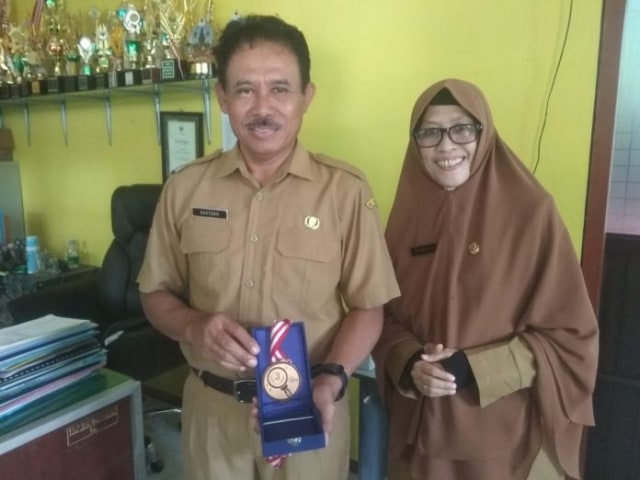 Ninik Sri Utami (kanan). Foto: dok.