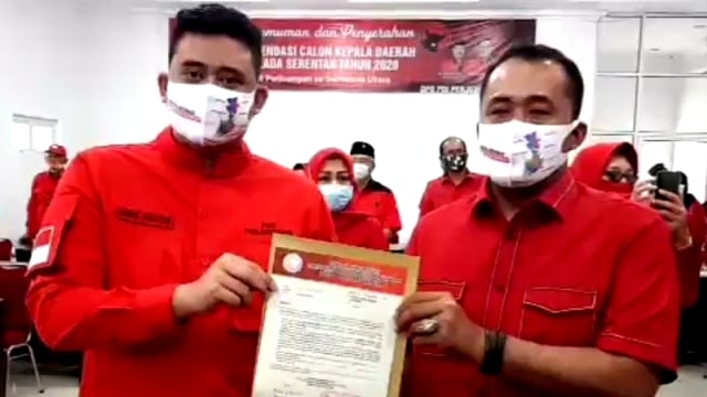 Bobby-Aulia Rachman terima rekomendasi PDIP di Pilwalkot Medan. Foto: PDIP