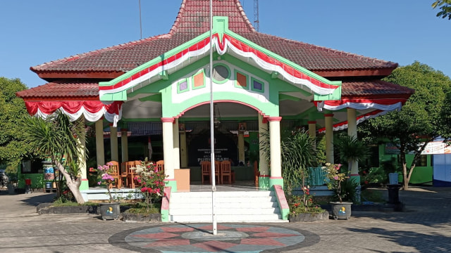 Ilustrasi: Pendapa Kecamatan Purwosari Kabupaten Bojonegoro