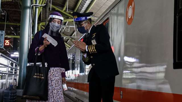 Suasana Stasiun Gambir jelang libur panjang. Foto: Dok. PT KAI DAOPS 1