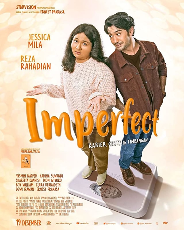 Poster film Imperfect: Karier, Cinta & Timbangan. Foto: Dok. IMDb.com