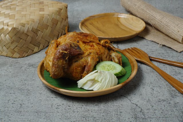 Ilustrasi ayam ingkung Foto: Dok.Shutterstock