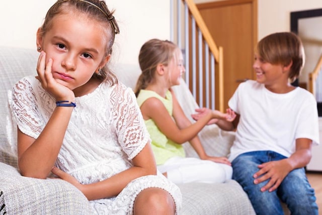 Mengenal 'Middle Child Syndrome', Saat Si Anak Tengah Merasa Terabaikan