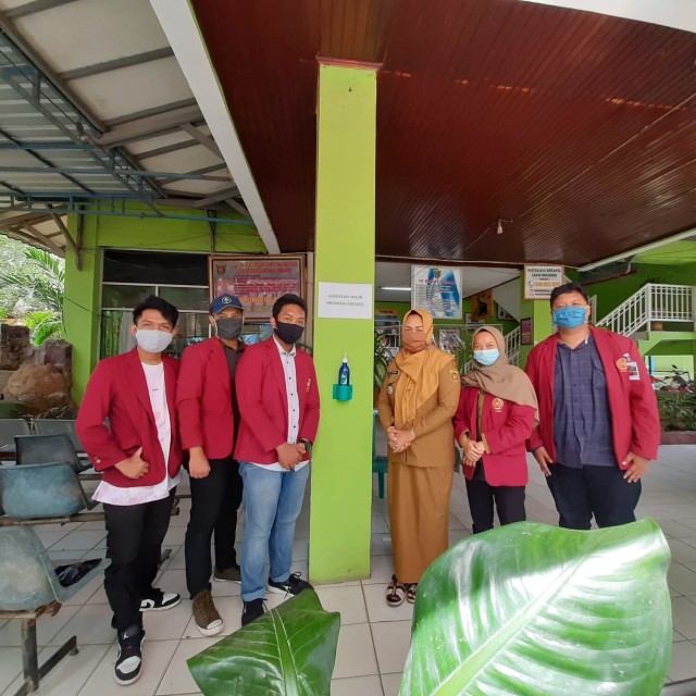Dokumentasi bersama Camat Kecamatan Sungai Pinang, Samarinda