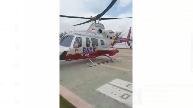 HELIKOPTER BNPB yang digunakan Ketua DPRD Riau, Indra Gunawan Eet, saat jumpai kader Golkar Bengkalis. 