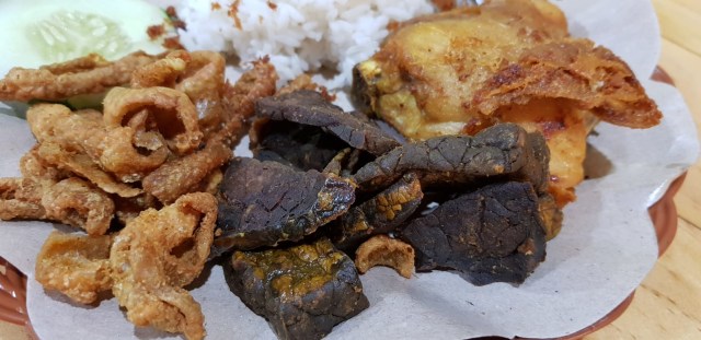 Nasi Kulit Syuurga Samarinda | Photo from Karja 