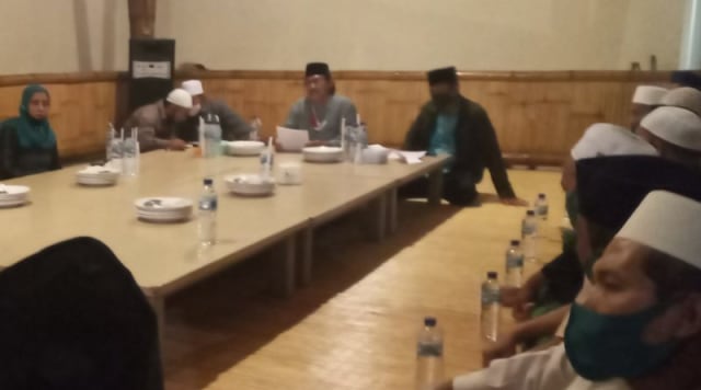 Para Guru Ngaji Ini Siap Lahir – Batin Dukung Gus Ipul Jadi Walikota Pasuruan 