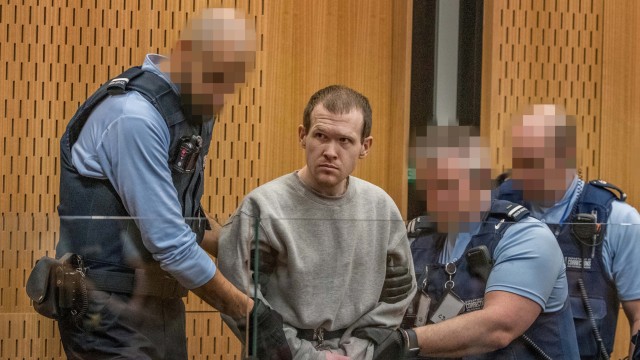 Brenton Tarrant, pelaku penembakan di masjid Christchurch, menjalani persidangan di Pengadilan Tinggi di Christchurch, Selandia Baru. Foto: John Kirk-Anderson / Pool via REUTERS