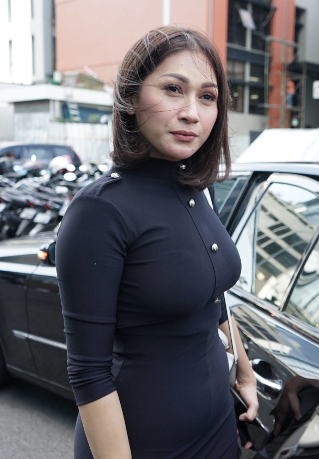 Penyanyi Tata Janeeta. Foto: Ronny