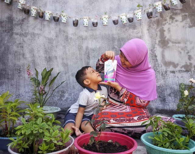 Vanish adalah teman berkebun kami